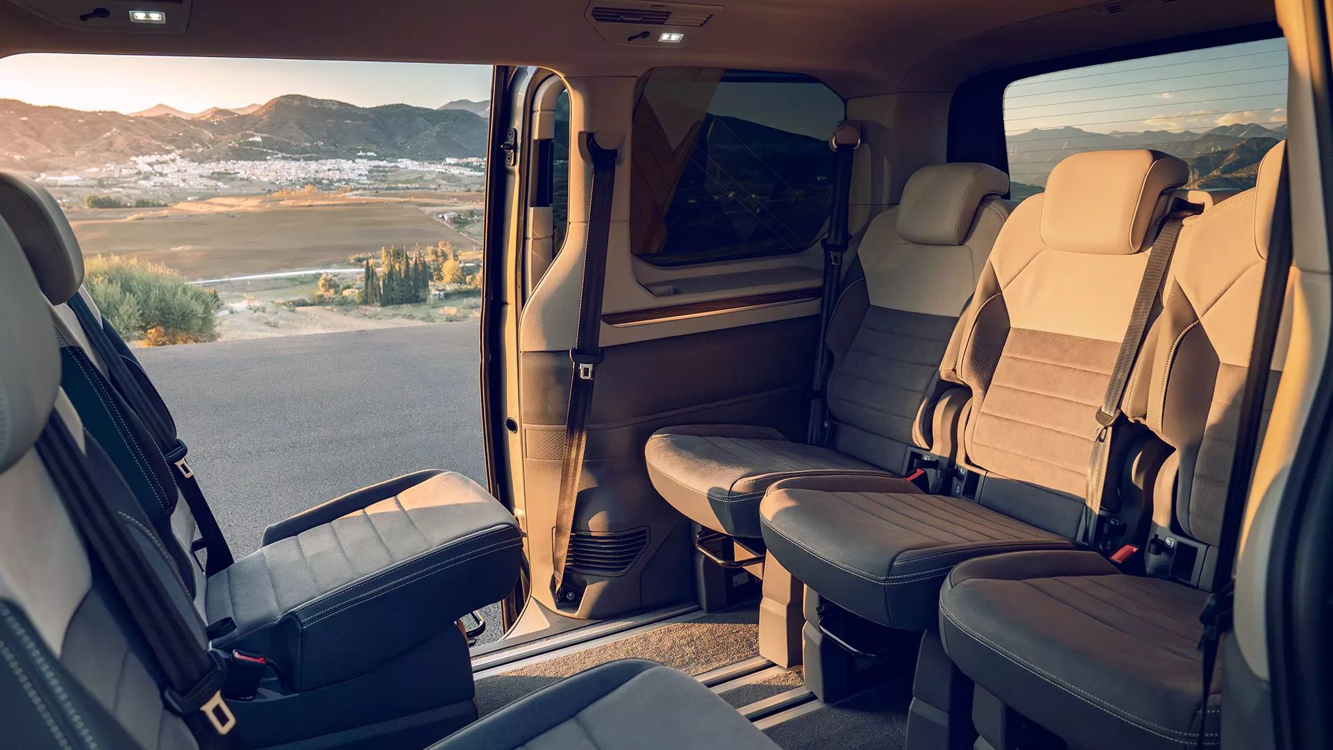 Interiér vozu Volkswagen Multivan