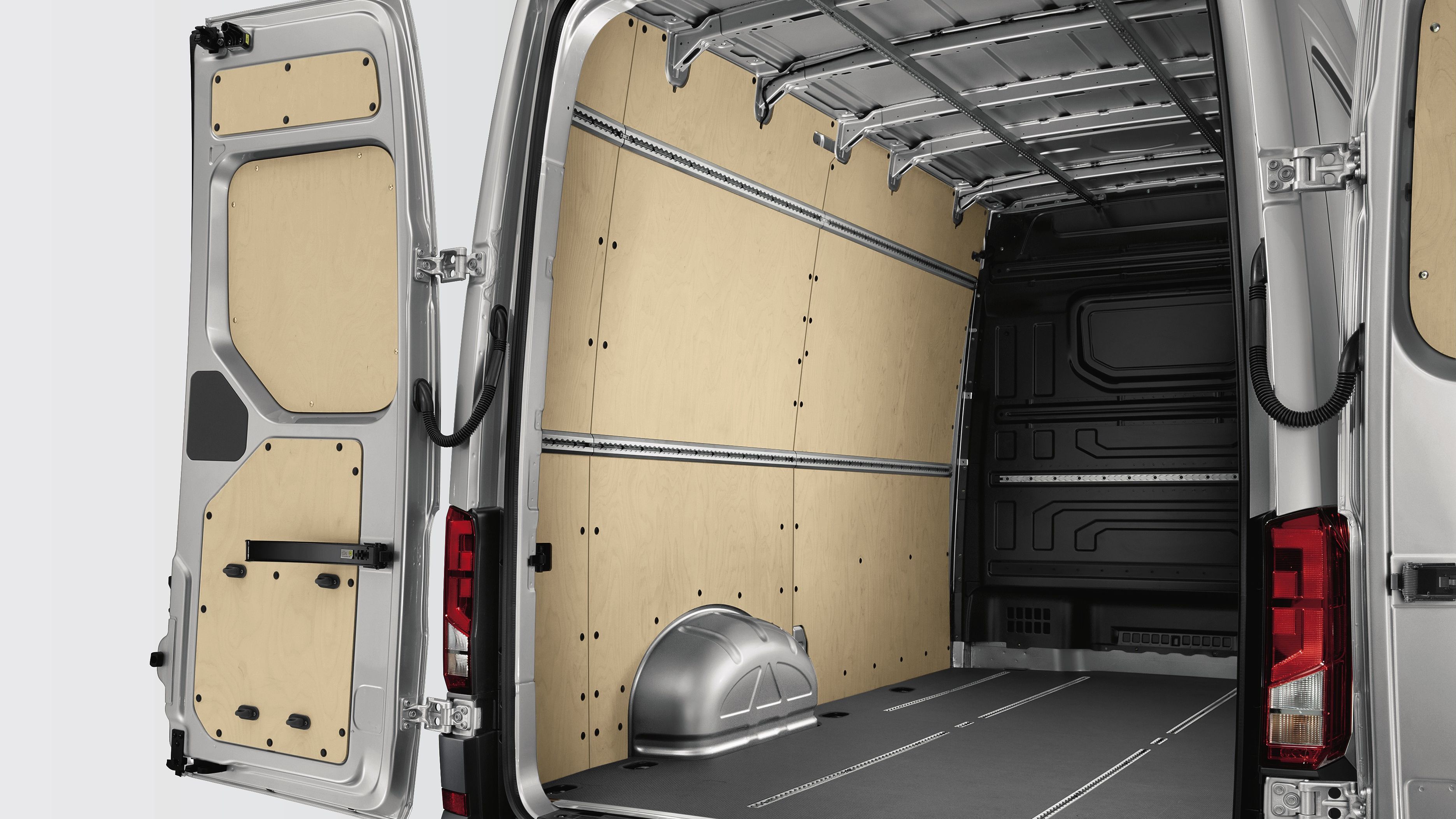 Lišty pro uchycení nákladu a úchytná oka v nákladovém prostoru modelu Crafter Skříňový vůz značky Volkswagen