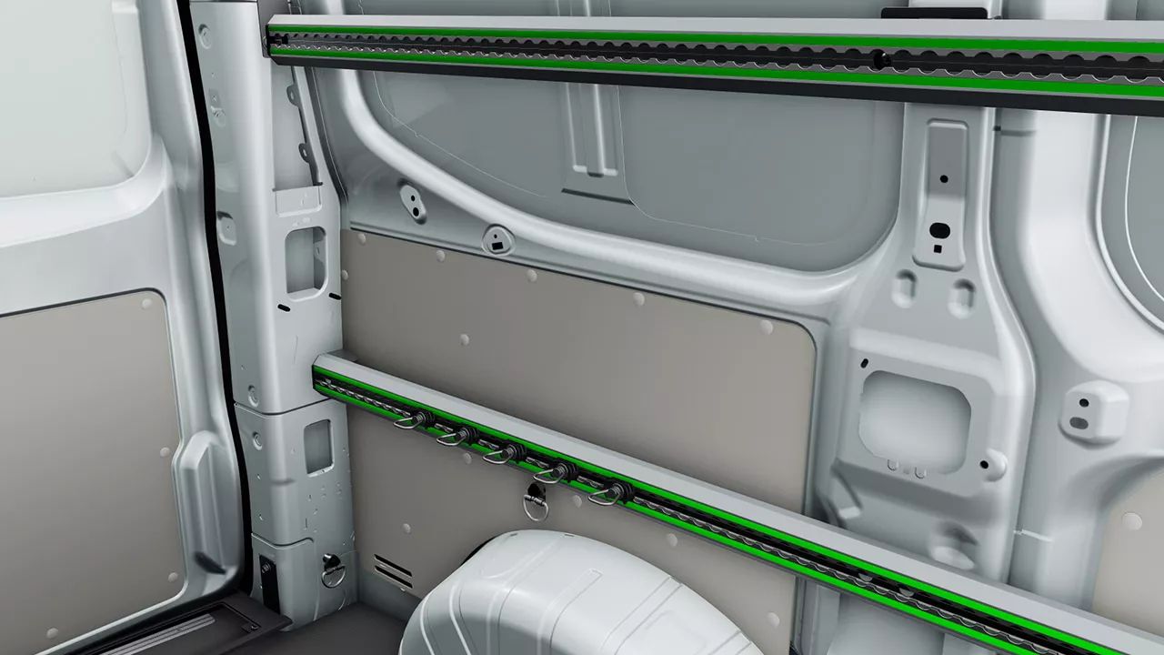 Upevňovací kolejnice nákladového prostoru Volkswagen Transporter