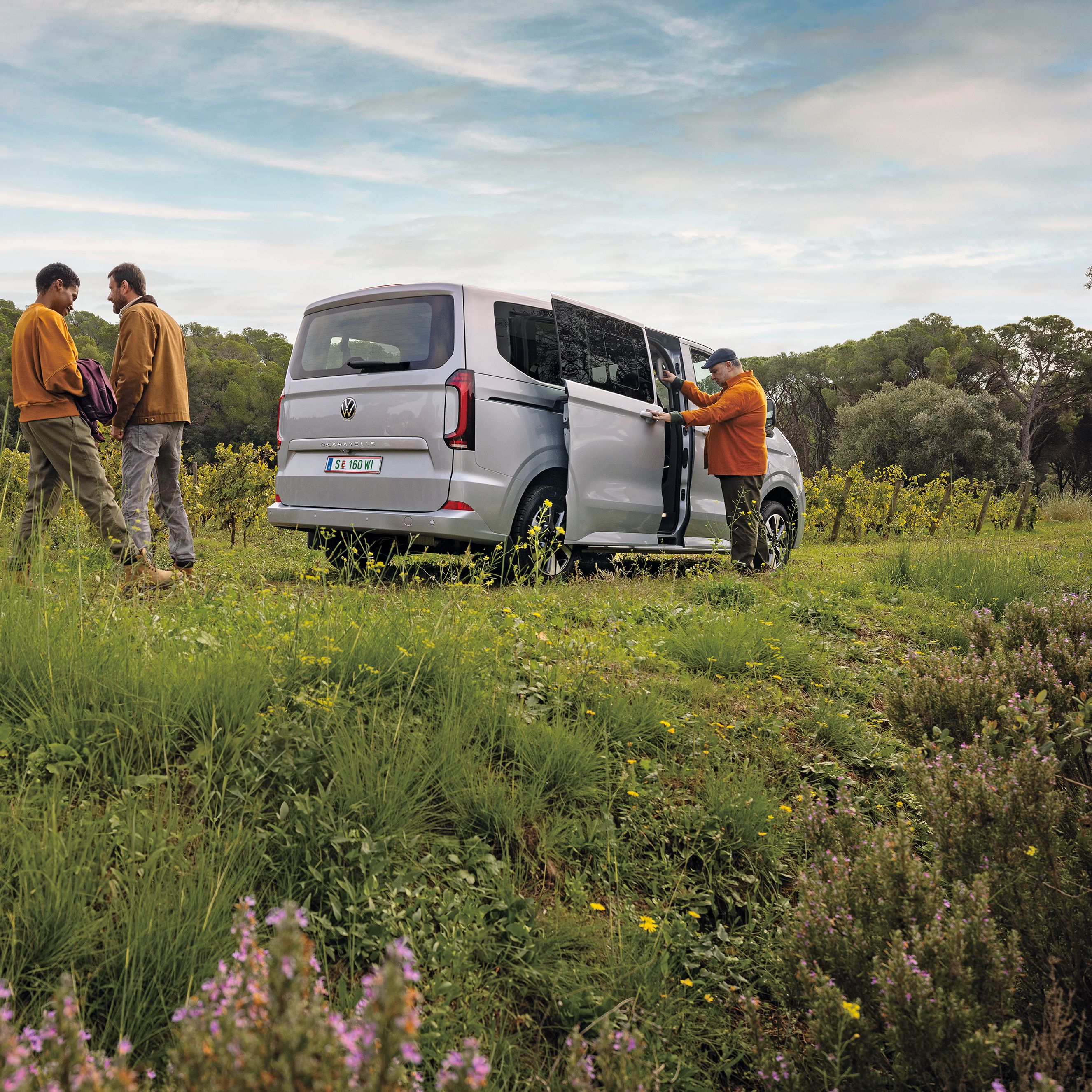 Volkswagen Caravelle v přírodě