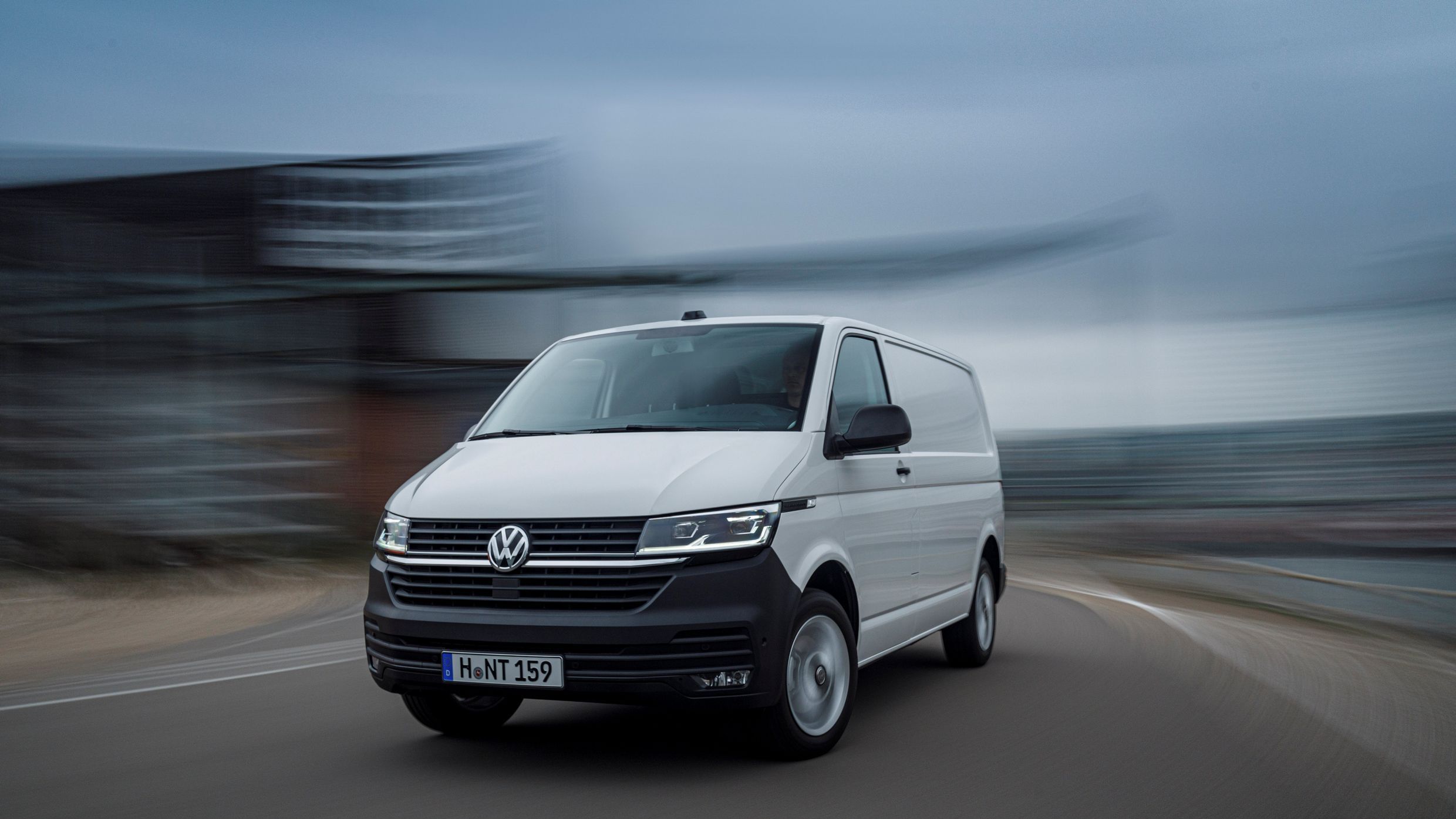 Volkswagen T6.1 obdržel zlatou medaili pro nejbezpečnější lehký užitkový vůz