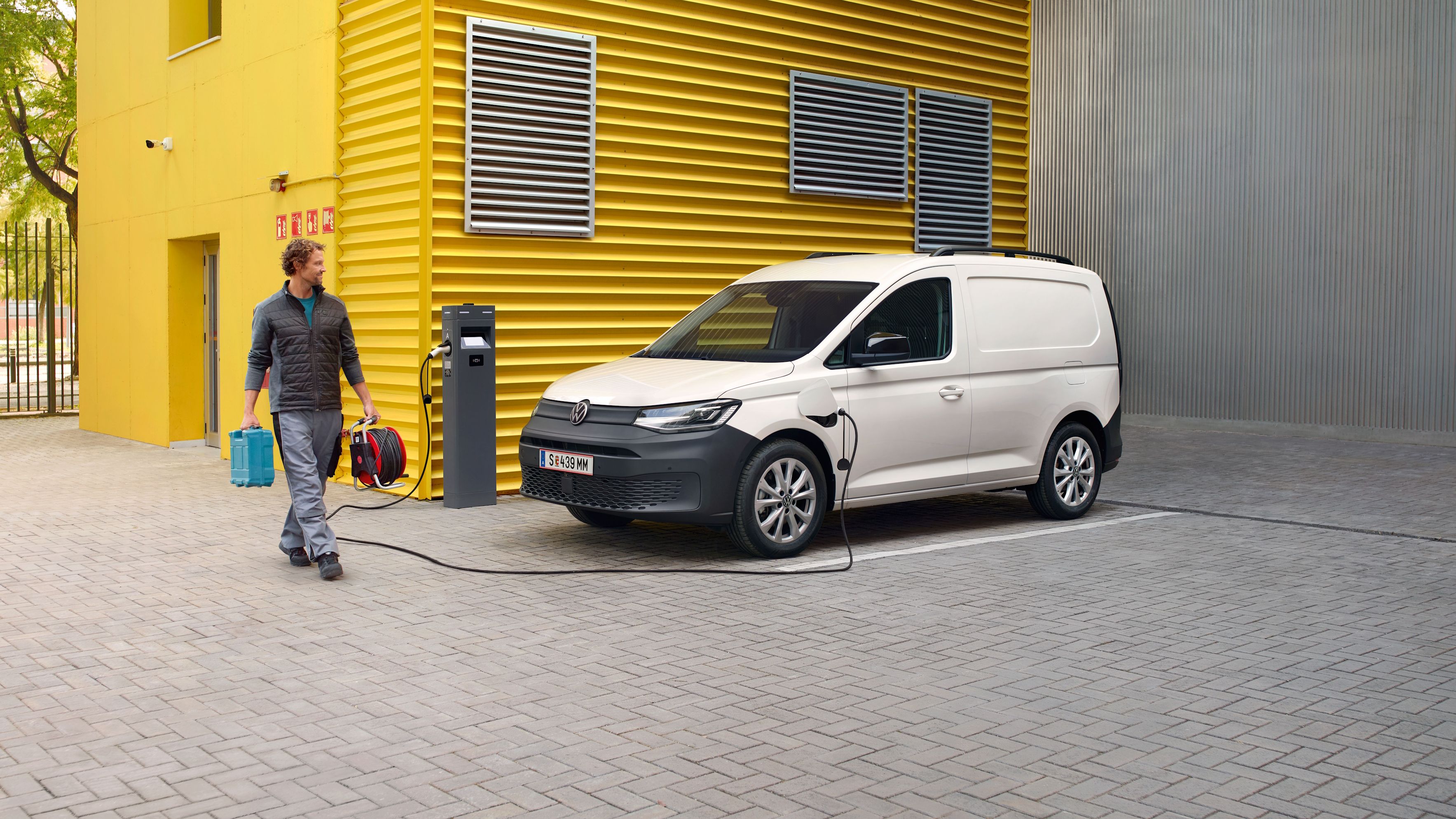 Volkswagen Caddy Cargo eHybrid