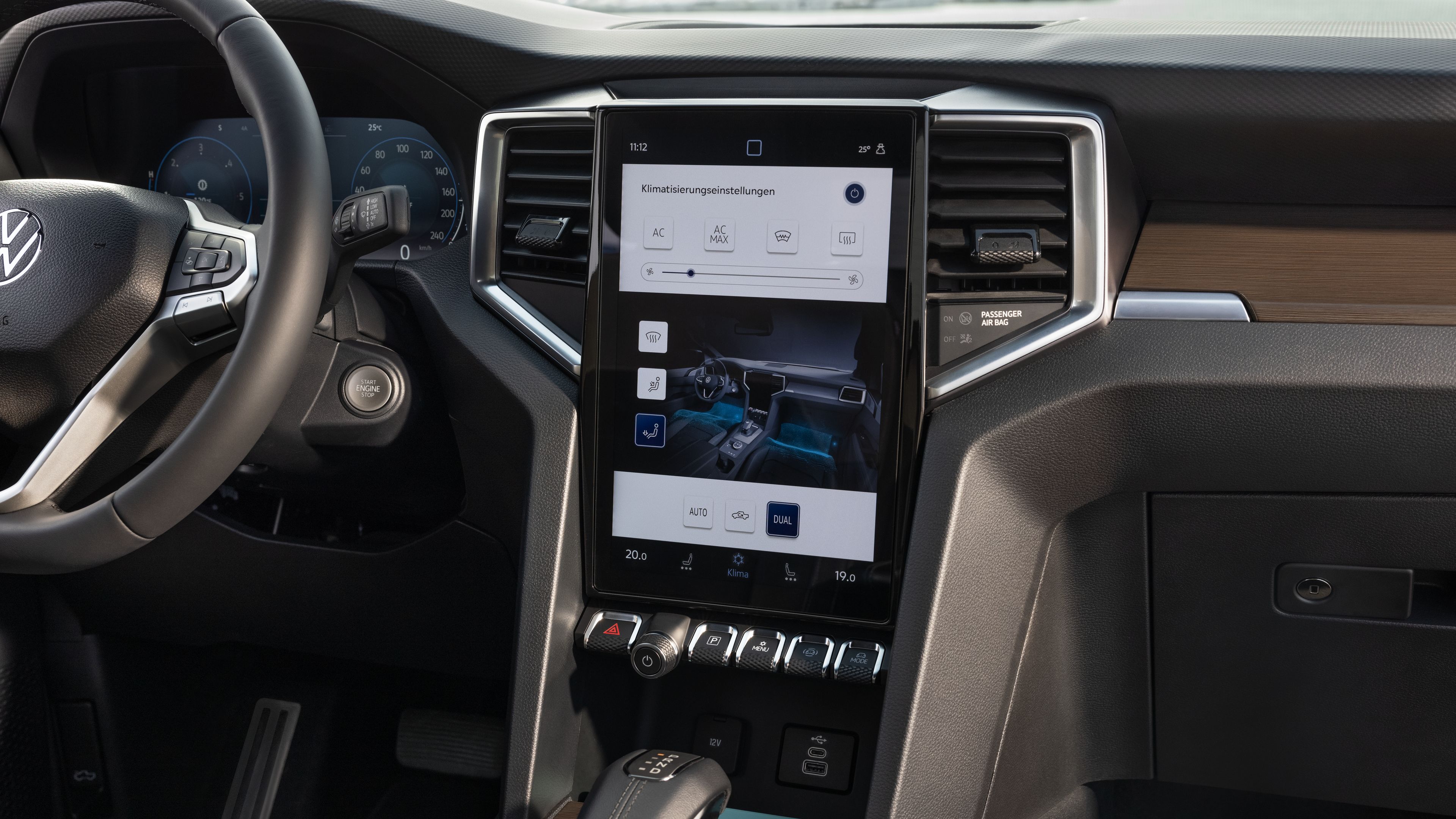 Interiér vozu Volkswagen Amarok