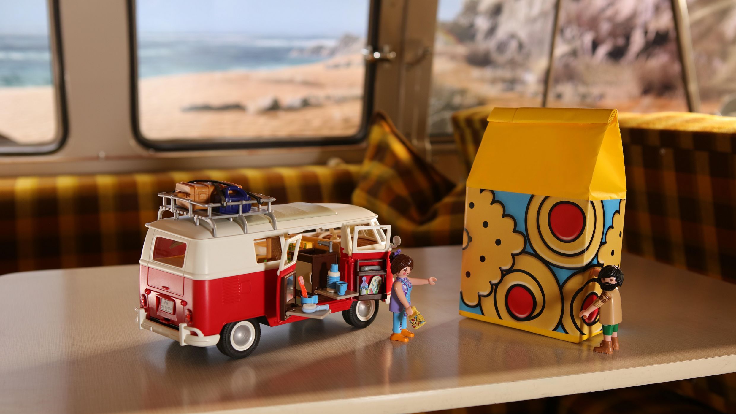 Miláčku, zmenšil se nám Bulli: Kultovní VW je poprvé k dispozici také jako miniatura od firmy PLAYMOBIL