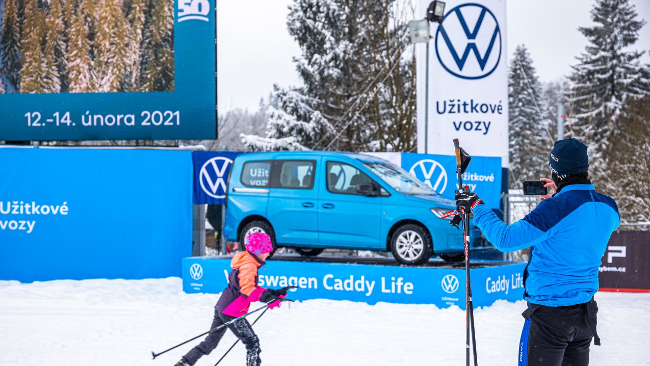 Nový Volkswagen Caddy bude dohlížet na tak trochu jinou Jizerskou 50