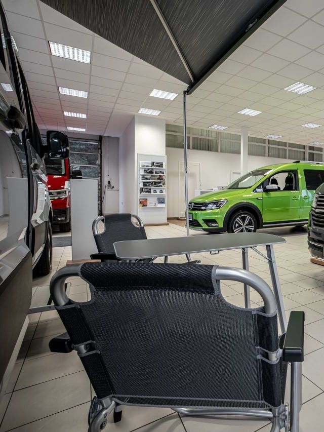 Společnost NH Car otevřela v Praze na Strahově nový autosalon značky Volkswagen Užitkové vozy