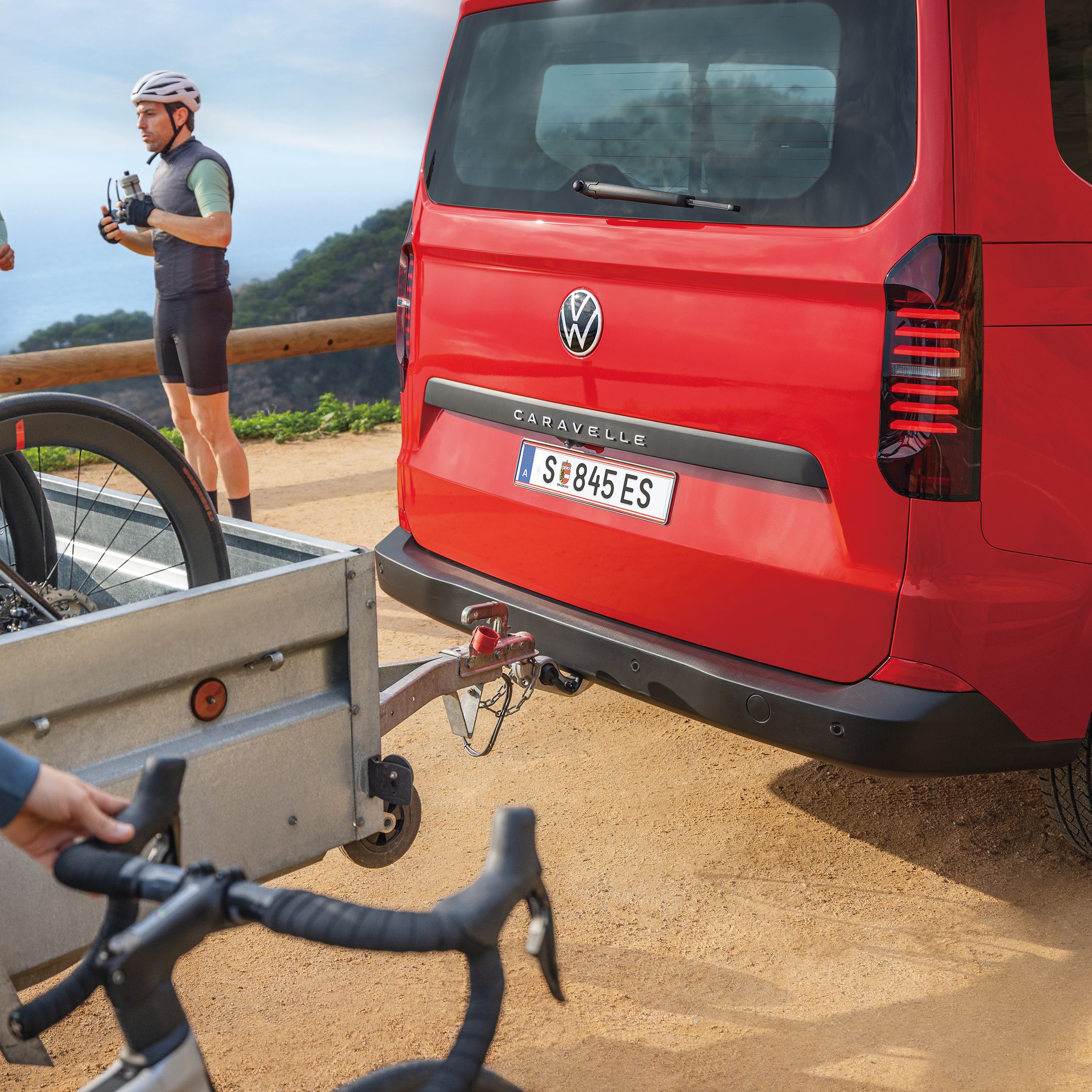 Volkswagen Caravelle a cyklisté