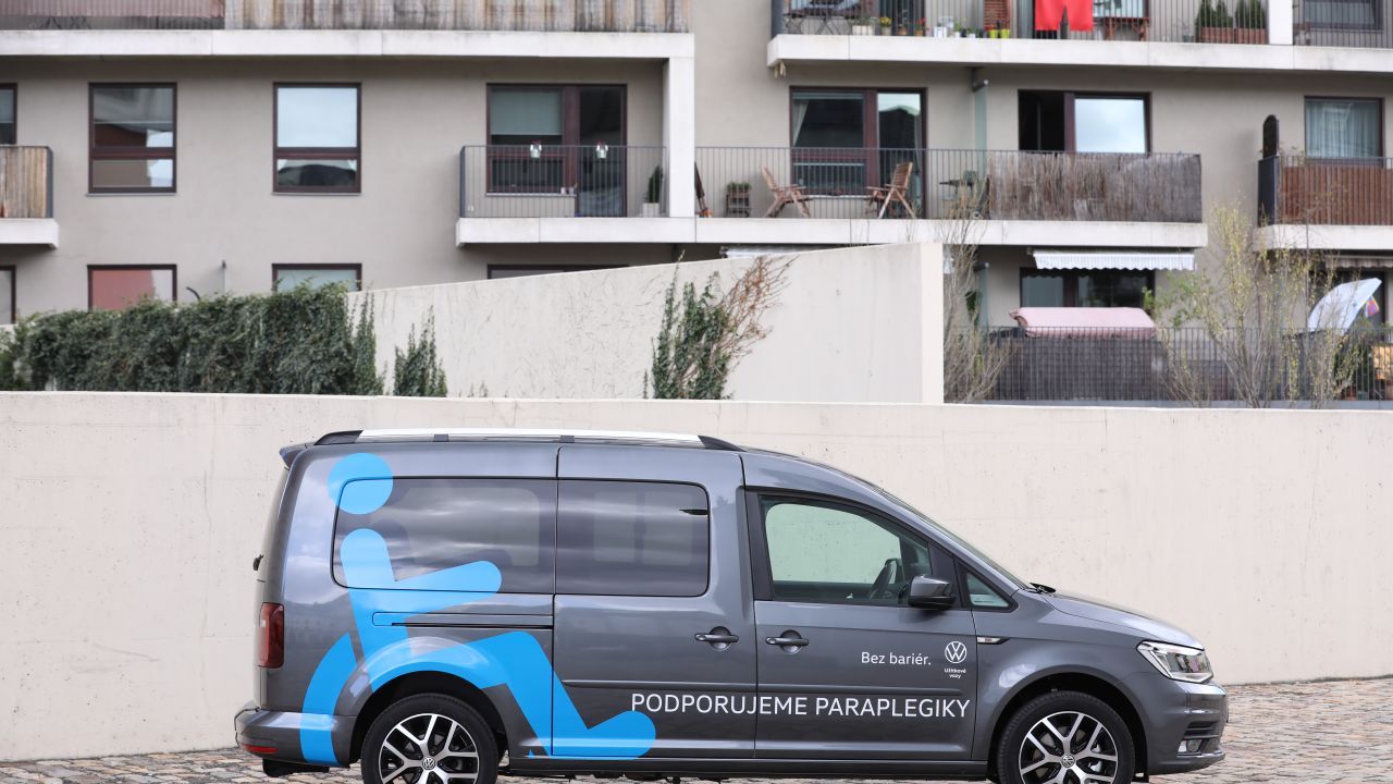 Volkswagen Užitkové vozy podporuje osoby s tělesným hendikepem