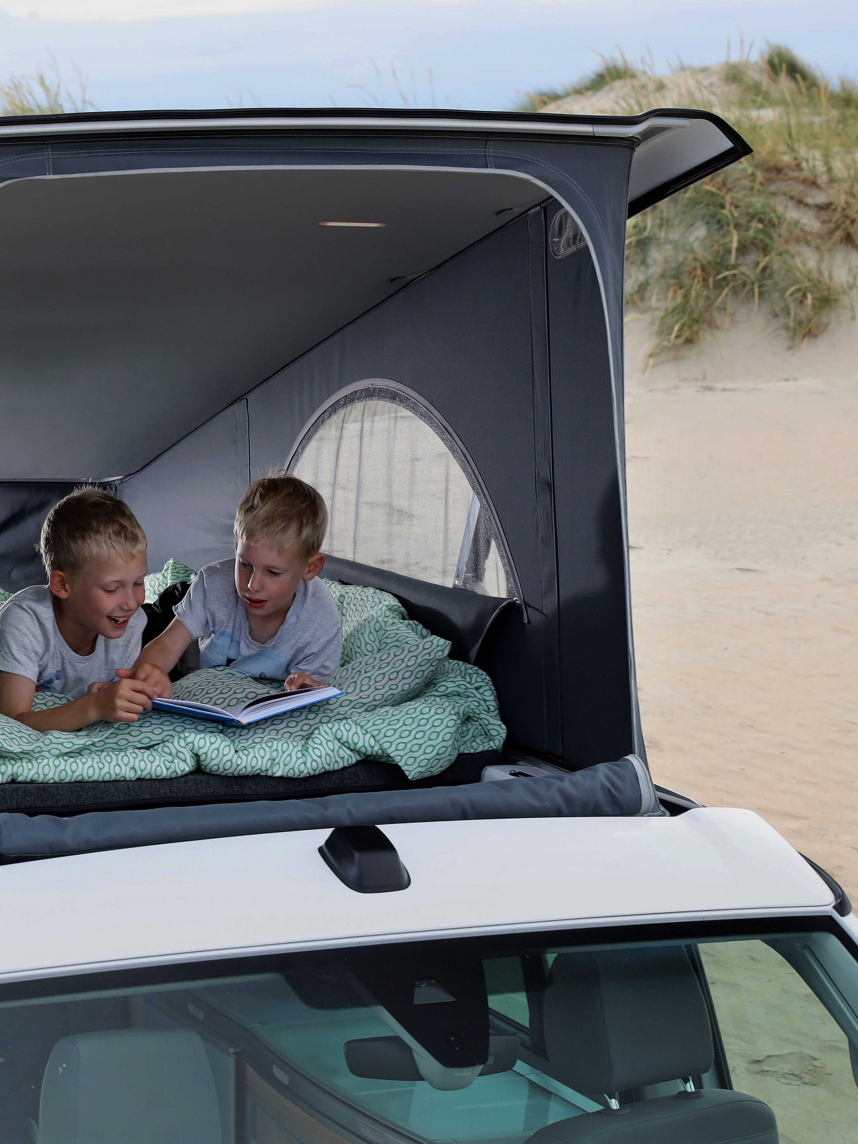 VW T6.1 California Aufstelldach Kinder Bett