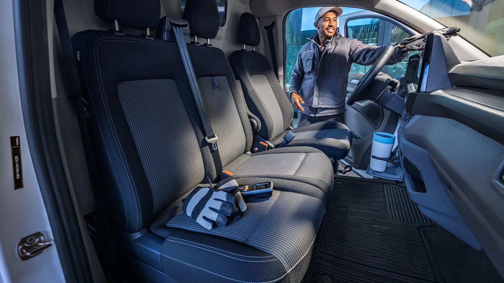 Kabina řidiče vozu Volkswagen Transporter